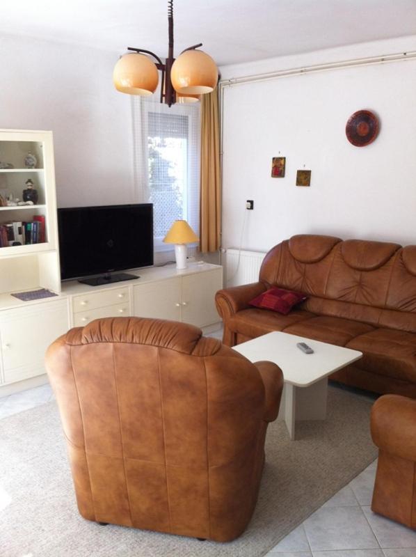 Siraly Apartman Balatonfůzfő Exterior foto